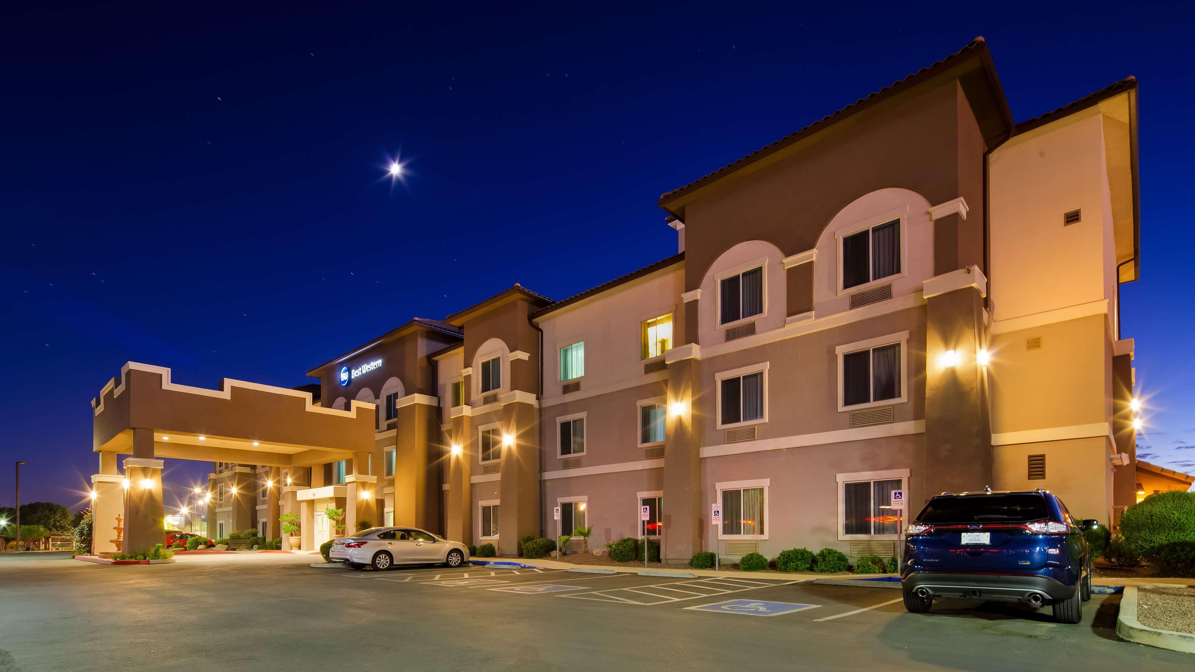 Best Western Douglas Inn & Suites Buitenkant foto
